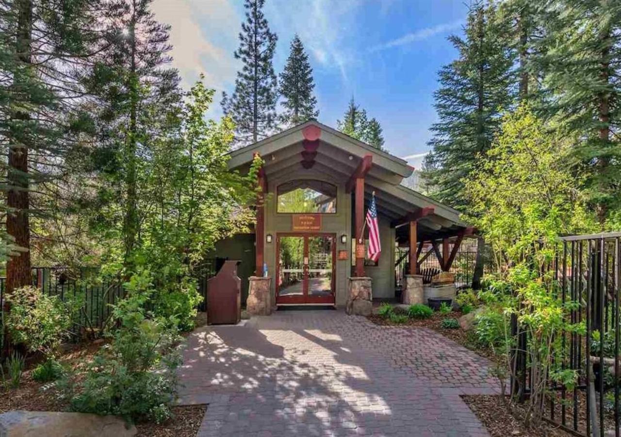 Northstar Resort True Ski In Ski Out Year-Round Hot Tubs Book On Your Mobile For Promo Price Truckee Exterior foto